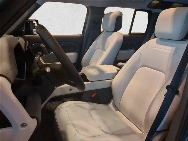 Used 2026 Land Rover Defender 110 S AWD/4WD image 18