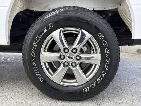 Used 2018 Ford F150 XLT w/ Equipment Group 302A Luxury AWD/4WD image 46