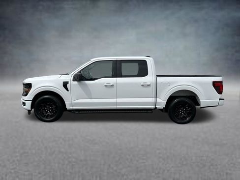 Used 2024 Ford F150 XLT w/ XLT Black Appearance Package RWD image 3
