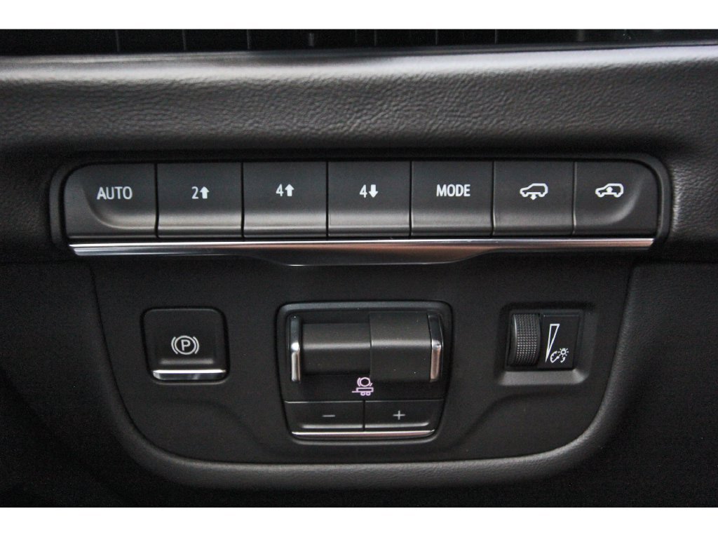 New 2027 Cadillac Escalade Sport w/ Touring Package AWD/4WD image 15