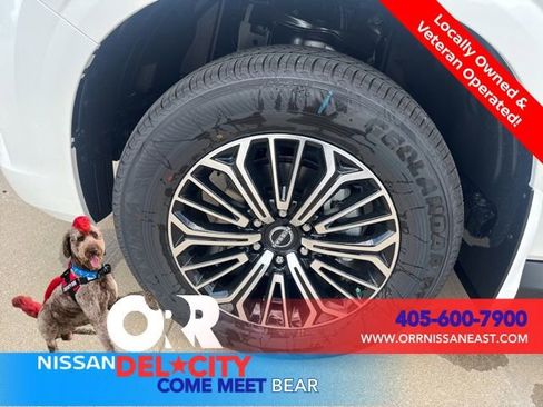 New 2026 Nissan Armada SL w/ Captain's Chari Seat Package AWD/4WD image 9