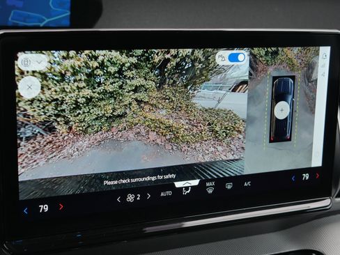 Certified 2025 Ford Expedition Max Active image 11