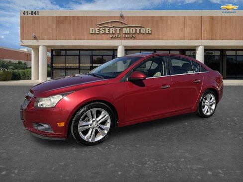 Used 2011 Chevrolet Cruze LTZ FWD image 1