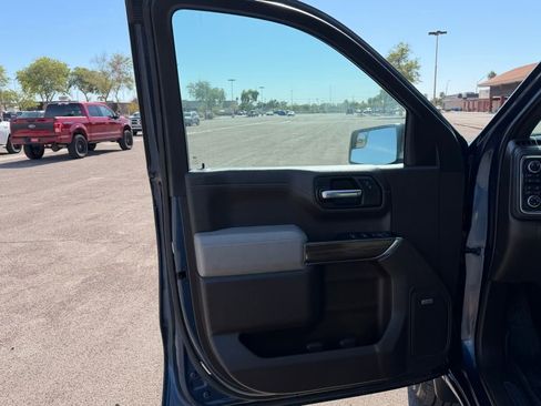 Used 2019 Chevrolet Silverado 1500 LT Trail Boss image 21