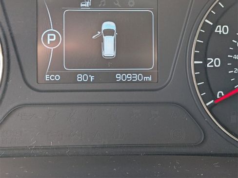 Used 2016 Kia Sorento EX image 27