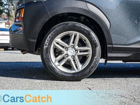 Used 2021 Hyundai Kona SE image 16