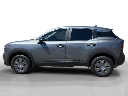 Used 2025 Nissan Kicks S AWD/4WD image 2