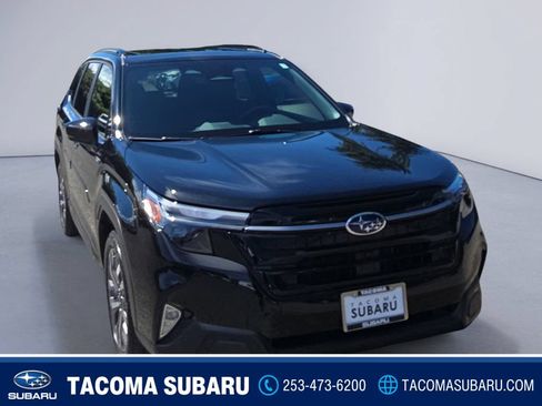 New 2026 Subaru Forester Touring AWD/4WD image 7