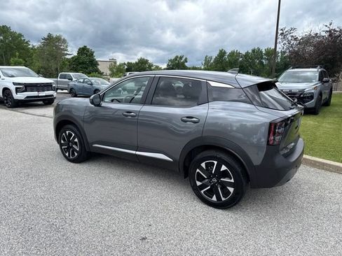 Certified 2025 Nissan Kicks SV AWD/4WD image 37
