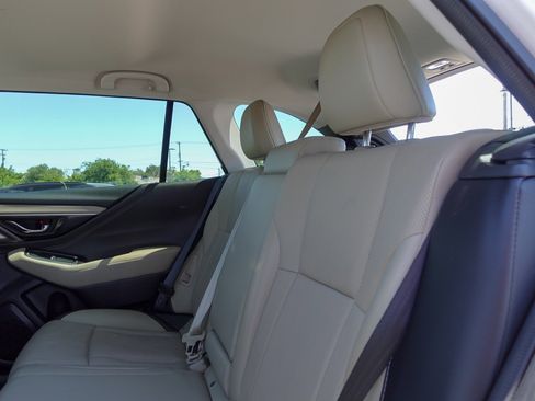 Certified 2025 Subaru Outback Limited AWD/4WD image 21