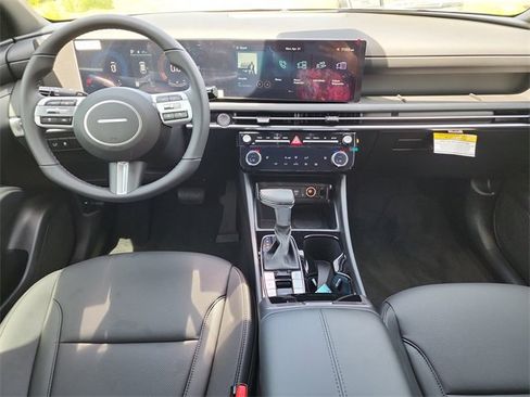 New 2025 Hyundai Tucson XRT image 12