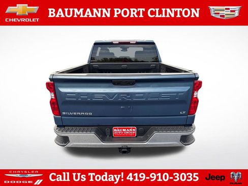 Used 2024 Chevrolet Silverado 1500 LT AWD/4WD image 5