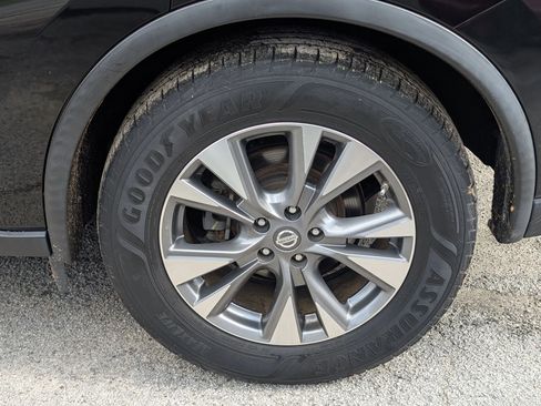 Used 2017 Nissan Murano SV FWD image 8