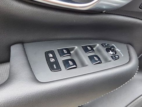 Used 2022 Volvo XC90 T6 Inscription image 23