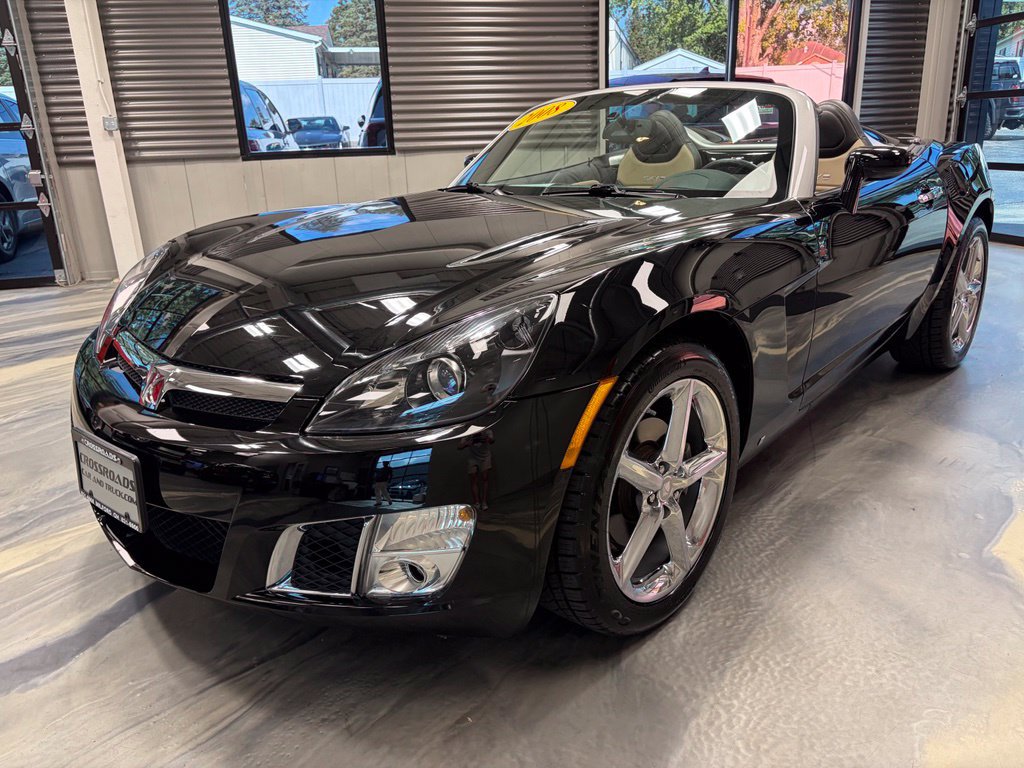 Used 2008 Saturn Sky Red Line RWD image 3