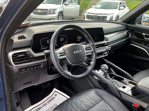 Used 2023 Kia Telluride EX X-Line AWD/4WD image 13