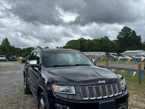 Used 2014 Jeep Grand Cherokee Limited AWD/4WD image 2