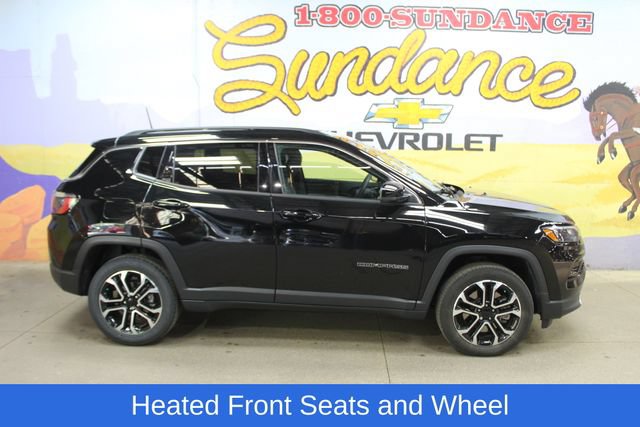 Used 2023 Jeep Compass Limited AWD/4WD image 1