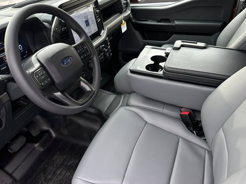New 2025 Ford F150 XL w/ Equipment Group 103A High image 9