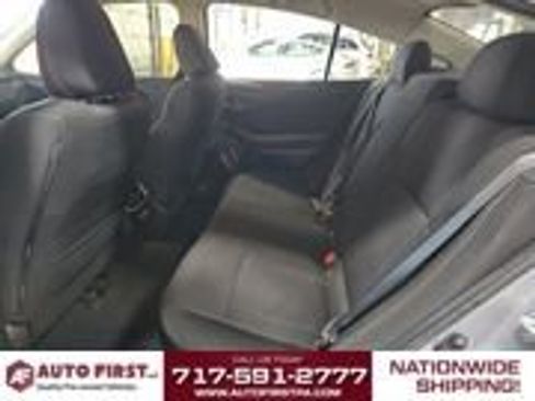 Used 2022 Subaru Legacy Premium AWD/4WD image 9