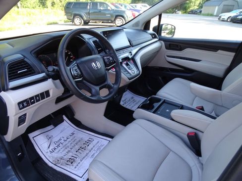 Used 2025 Honda Odyssey EX-L image 13