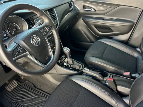 Used 2022 Buick Encore Preferred w/ Safety Package AWD/4WD image 12