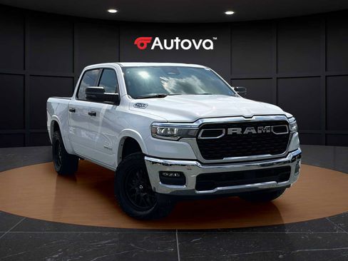 Used 2025 RAM 1500 Big Horn AWD/4WD image 7