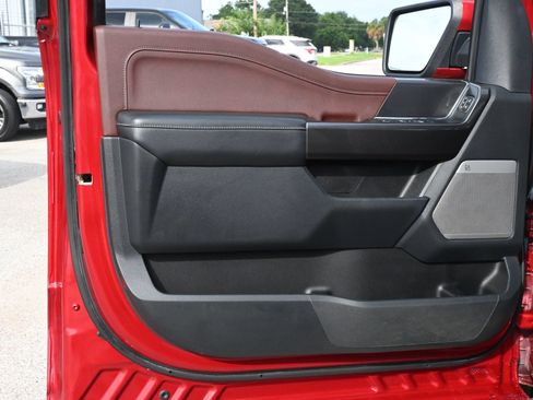 Used 2021 Ford F150 Lariat RWD image 18
