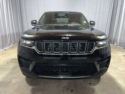 New 2025 Jeep Grand Cherokee Laredo X w/ Luxury Tech Group I