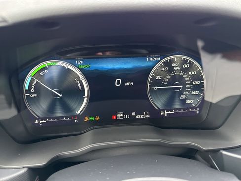 Used 2025 Subaru Forester Touring w/ Touring Package image 18