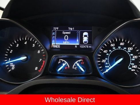 Used 2015 Ford Escape Titanium w/ Equipment Group 301A AWD/4WD image 16