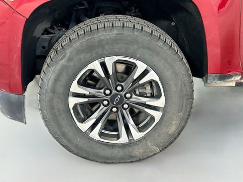 Used 2021 Chevrolet Colorado Z71 AWD/4WD image 29