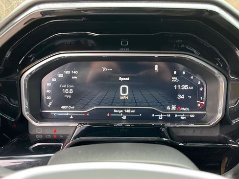 Used 2024 GMC Sierra 1500 SLT image 17