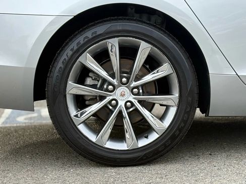 Used 2013 Cadillac XTS Luxury w/ Driver Awareness Package image 33