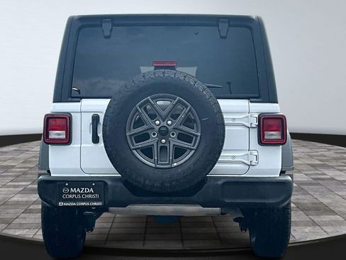 Used 2025 Jeep Wrangler Unlimited Sport AWD/4WD image 6