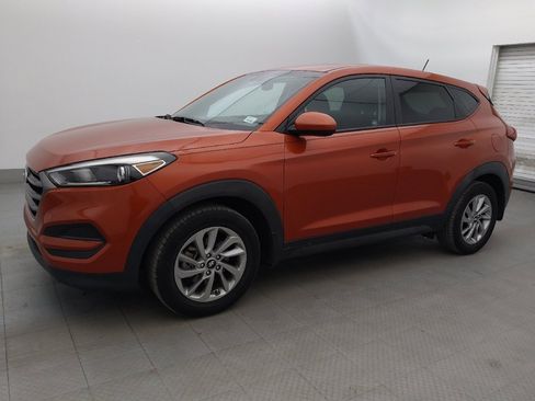 Used 2016 Hyundai Tucson SE FWD image 2
