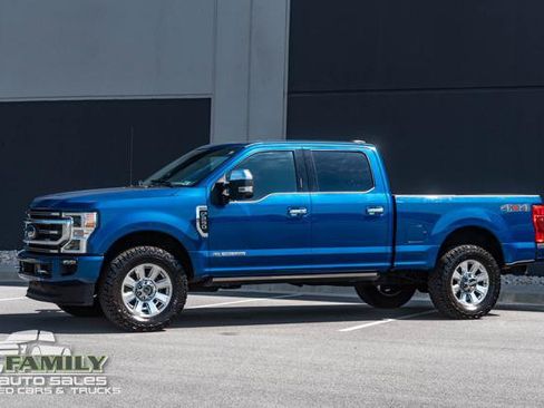 Used 2022 Ford F250 Platinum AWD/4WD image 3