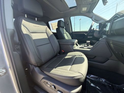 New 2026 GMC Sierra 1500 Denali AWD/4WD image 38