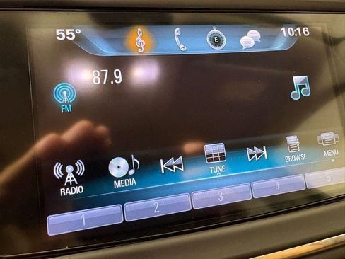 Used 2018 Buick Enclave Premium w/ Trailering Package image 28