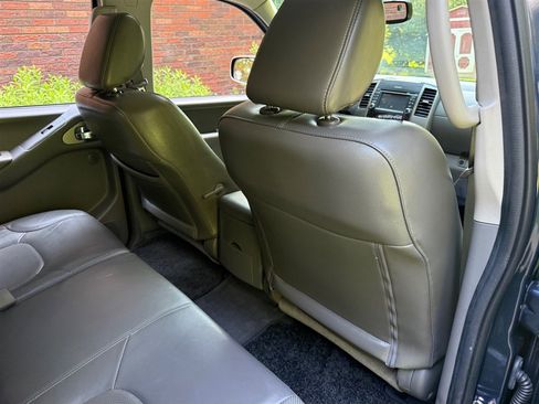 Used 2019 Nissan Frontier SL AWD/4WD image 59