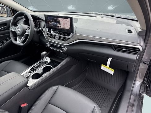 New 2025 Nissan Altima 2.5 SL image 29