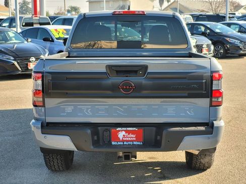 New 2026 Nissan Frontier PRO-4X w/ Pro-4x Convenience Package image 5