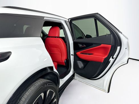 Used 2024 Chevrolet Blazer EV RS AWD/4WD image 31