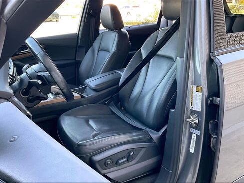 Used 2017 Audi Q7 3.0T Prestige image 7