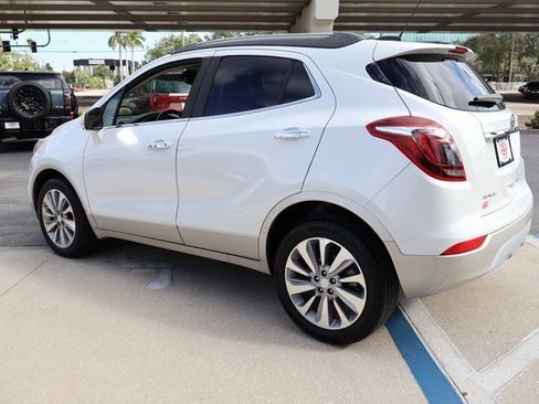 Used 2018 Buick Encore Preferred image 4