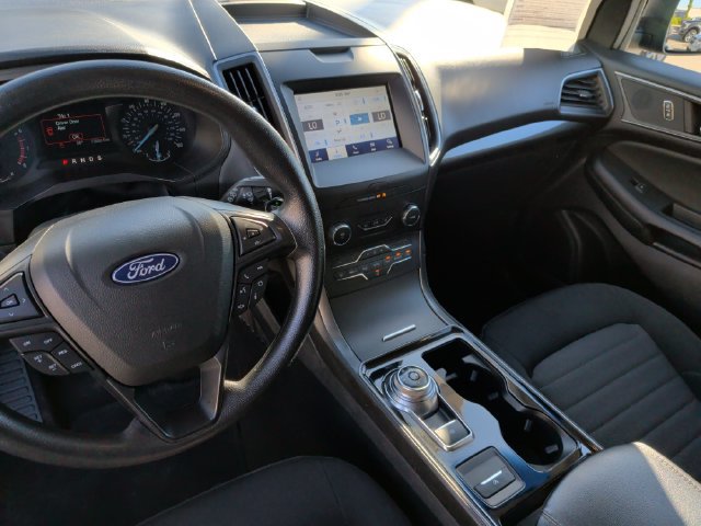 Used 2020 Ford Edge SE FWD image 22