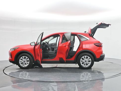Used 2024 Ford Escape Active image 36