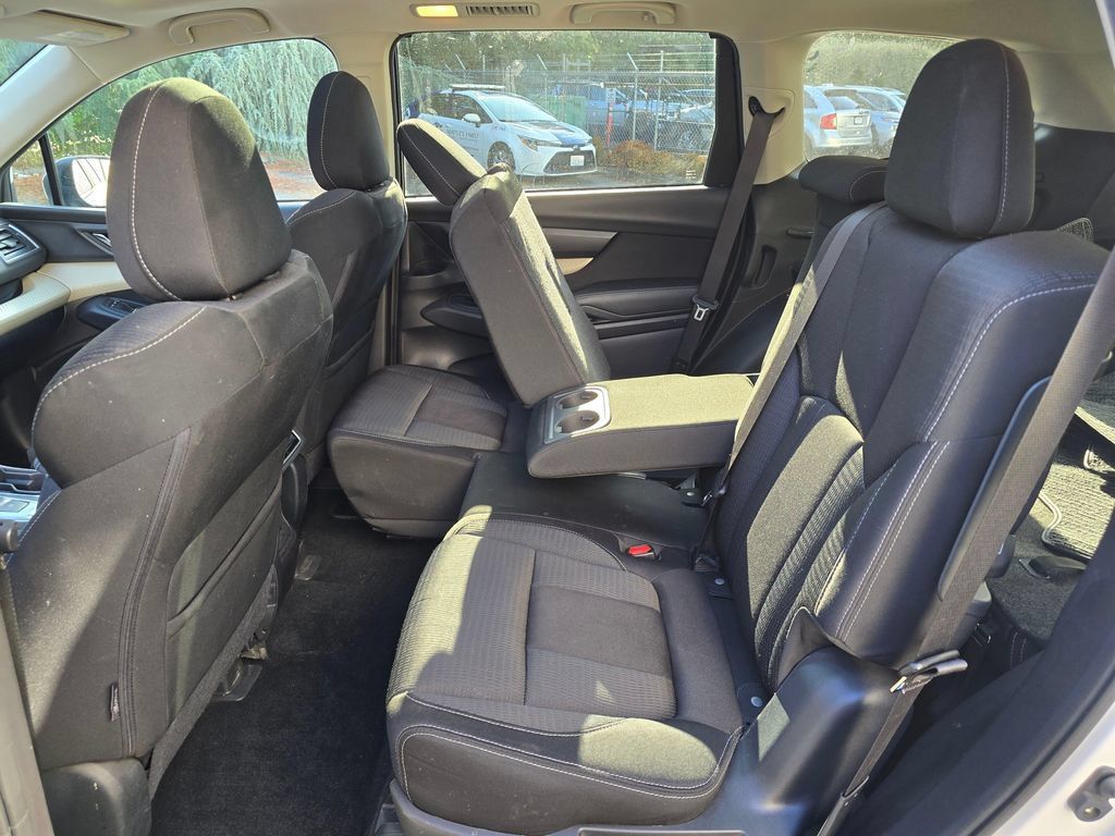 Used 2019 Subaru Ascent Premium AWD/4WD image 10