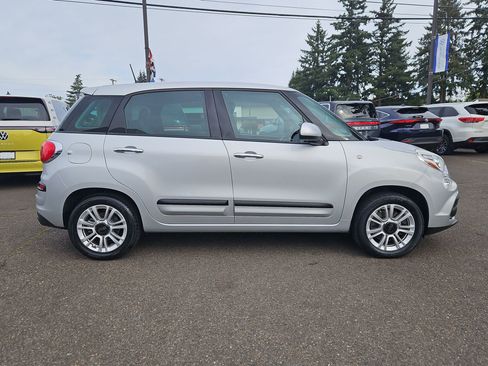 Used 2019 FIAT 500L Pop w/ Popular Equipment Group image 6