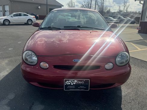 Used 1996 Ford Taurus GL image 4